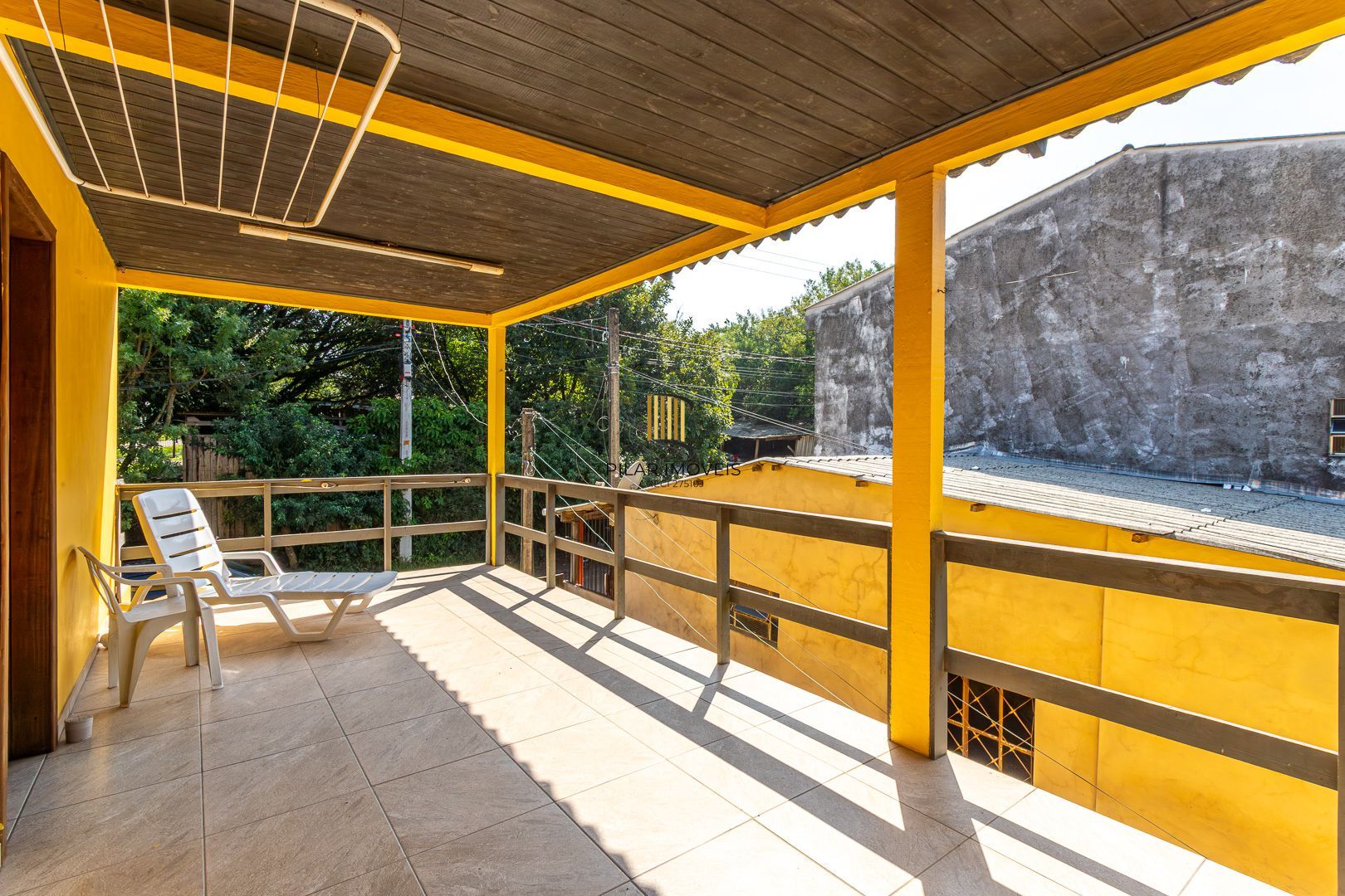 Casa sobrado em Viamão com loja e apartamento