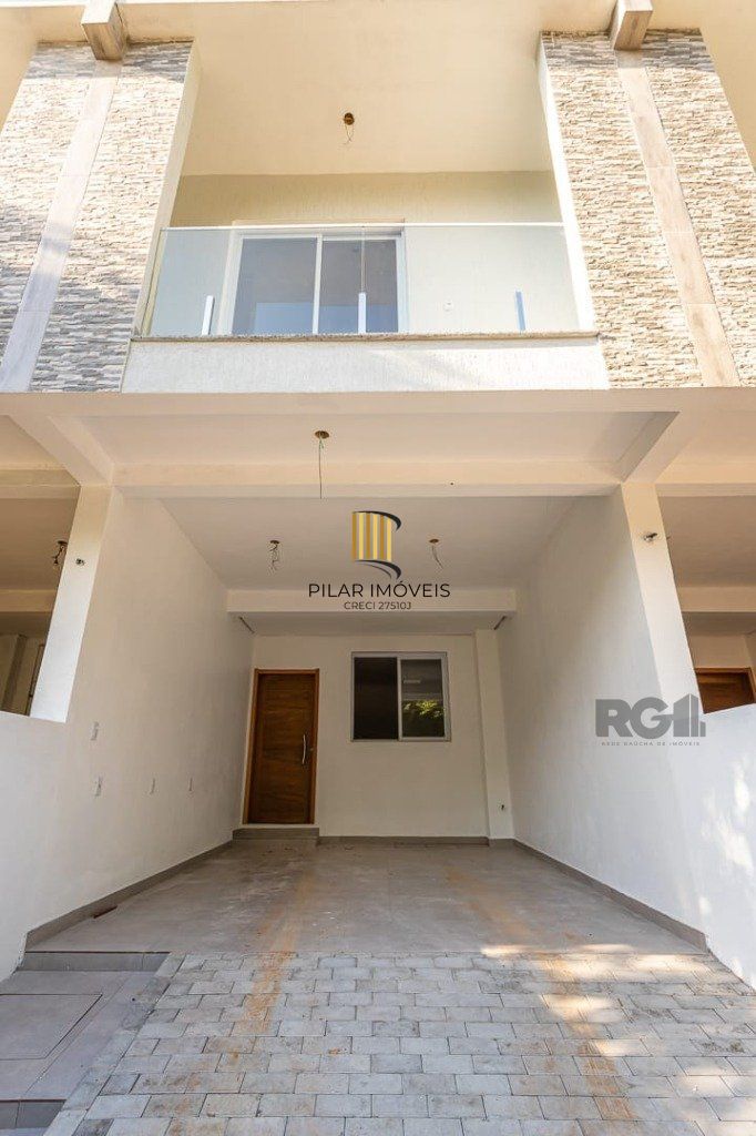 Casa Sobrado NOVO de 3 dormitórios 2 vagas