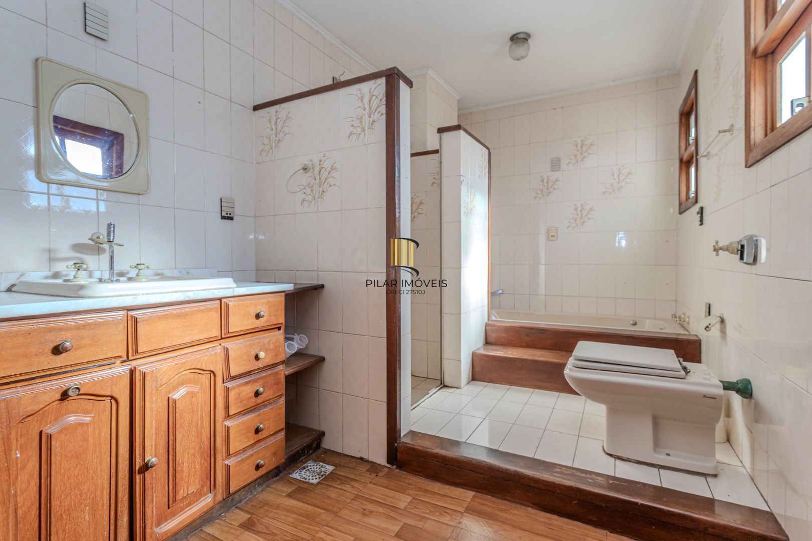 Casa sobrado no bairro Santana com 9 dormitórios DESOCUPADO