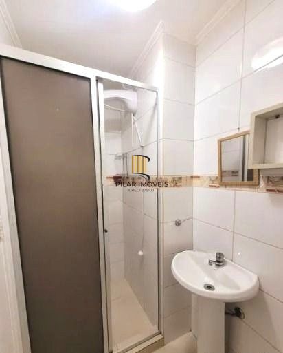 Apartamento no Centro de 1 dormitório desocupado