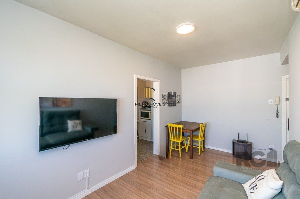 Apartamento 2 dormitórios no bairro Santo Antônio