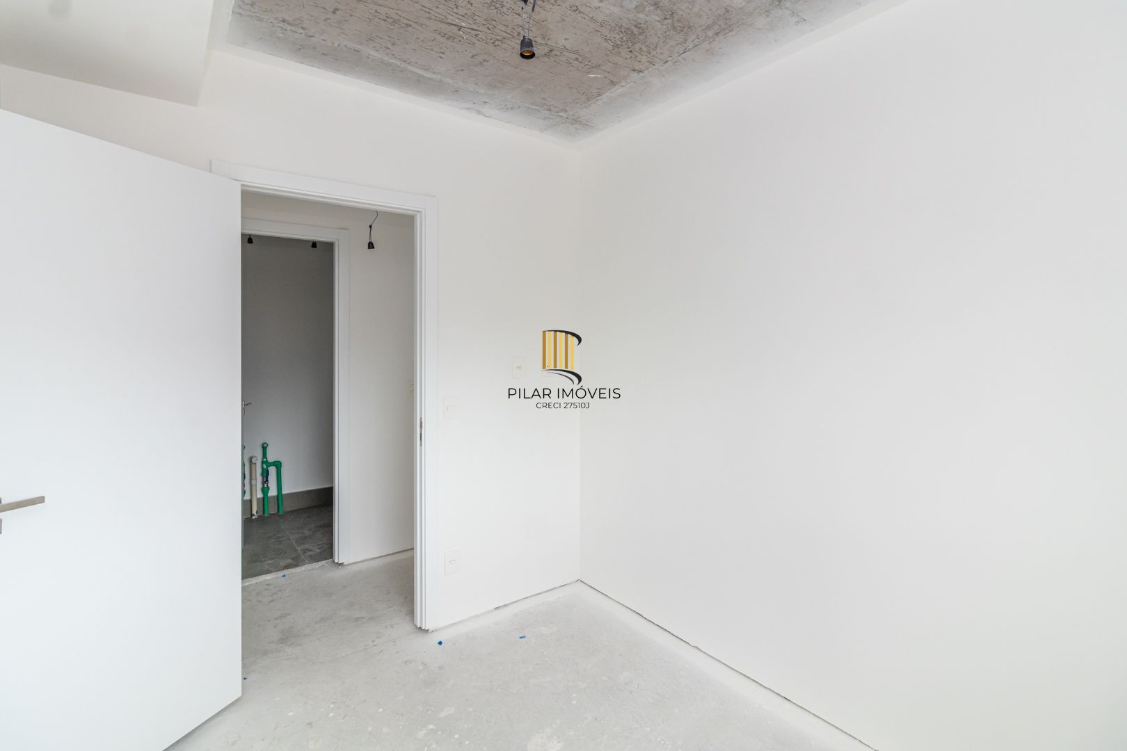 Apartamento NOVO no Go Cidade Baixa de 2 dormitórios vaga e infra