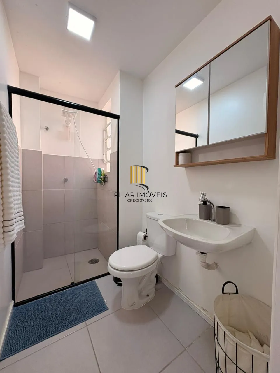 Apartamento no São Sebastião de 1 dormitório e vaga SEMI MOBILIADO