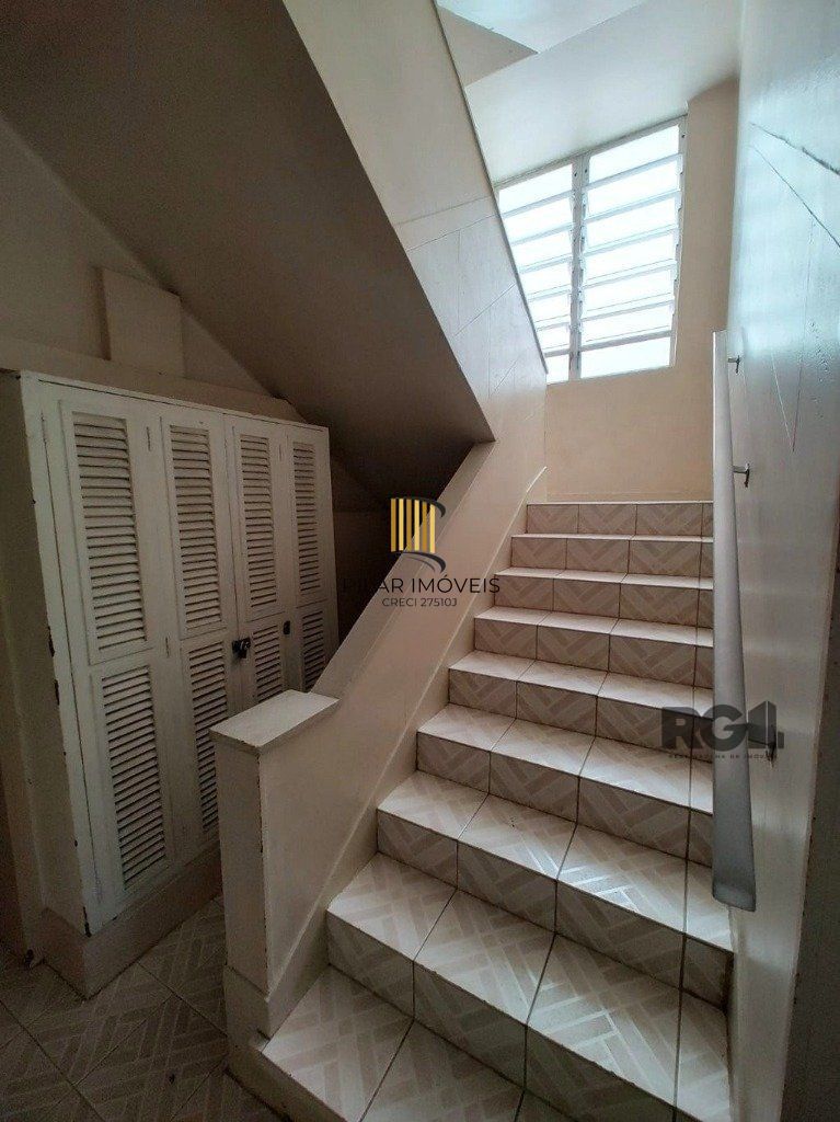 Apartamento no Bom Fim de 2 dormitórios desocupado