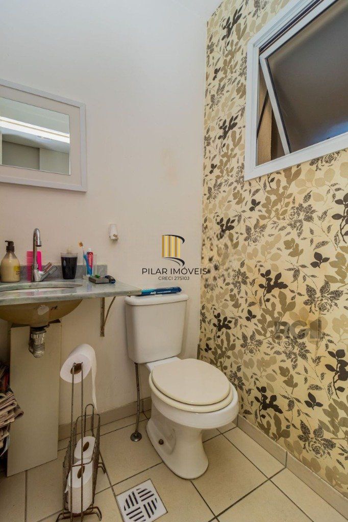 Casa 3 dormitórios no bairro Sarandi