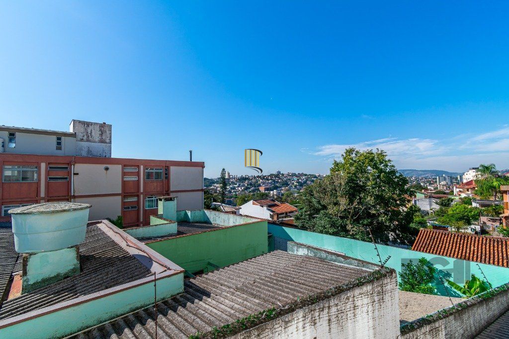 Apartamento 3 dormitórios com dependência com vaga na Medianeira
