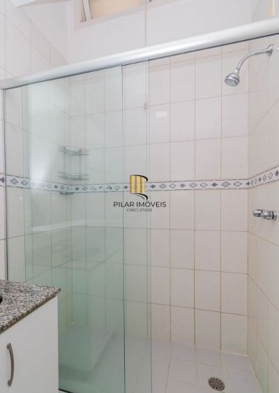 Casa em Condomínio em Ipanema de 3 dormitórios e 2 vagas