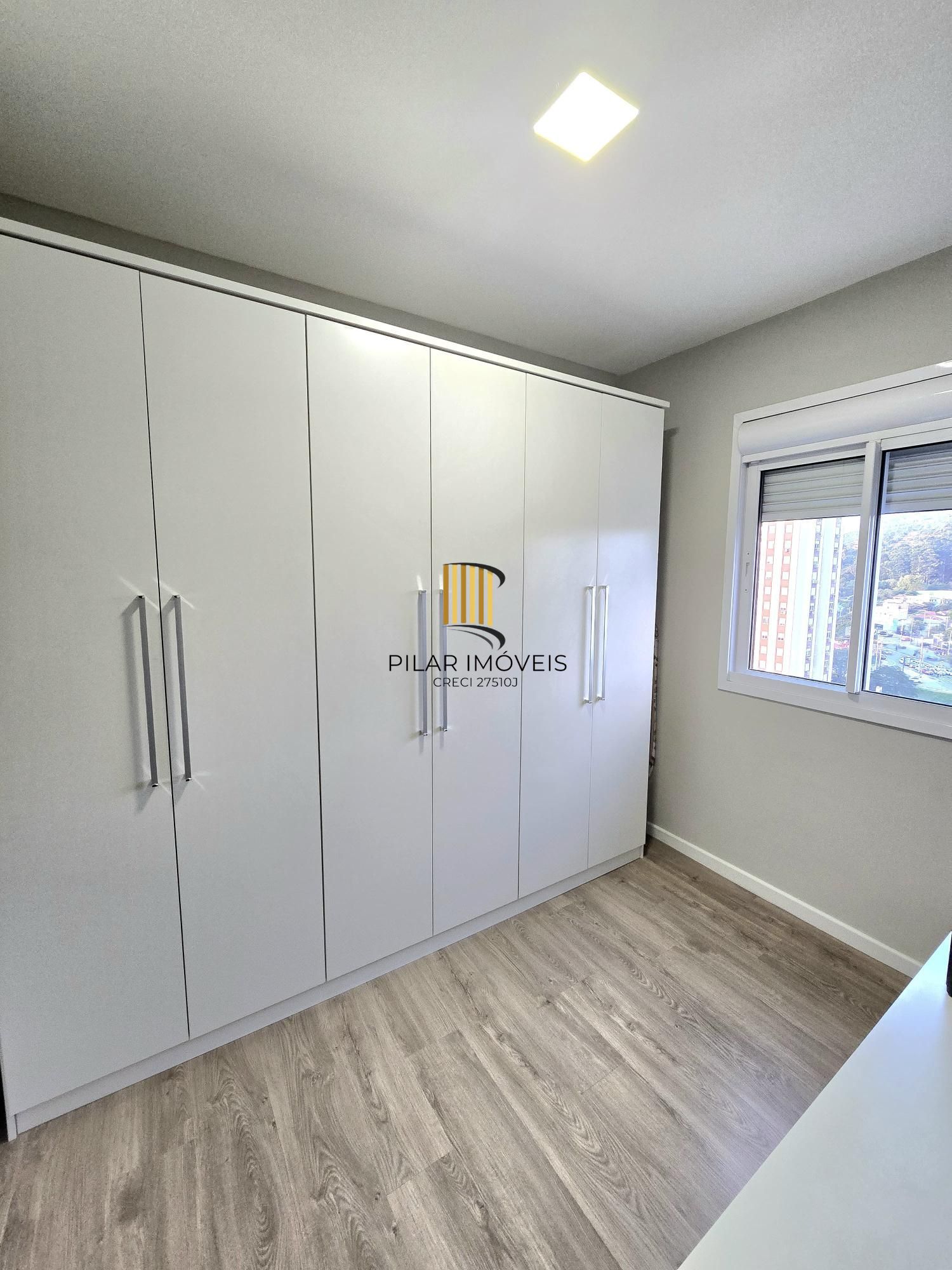 Apartamento no Pertenon de 2 dormitórios vaga e infra