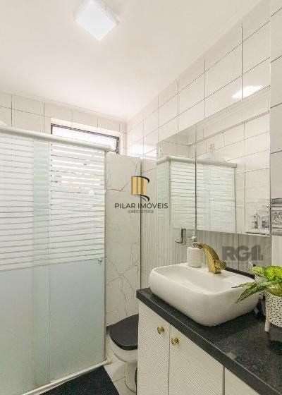 Apartamento no Centro de 2 dormitórios reformado