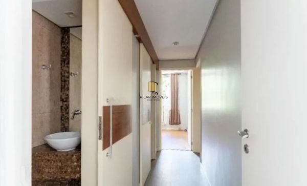 Apartamento garden no bairro Santa Cecilia de 2 dormitórios e vaga