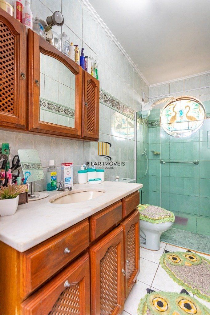 Casa Condominio para Venda - 325m², 3 dormitórios, 3 vagas - Teresópolis