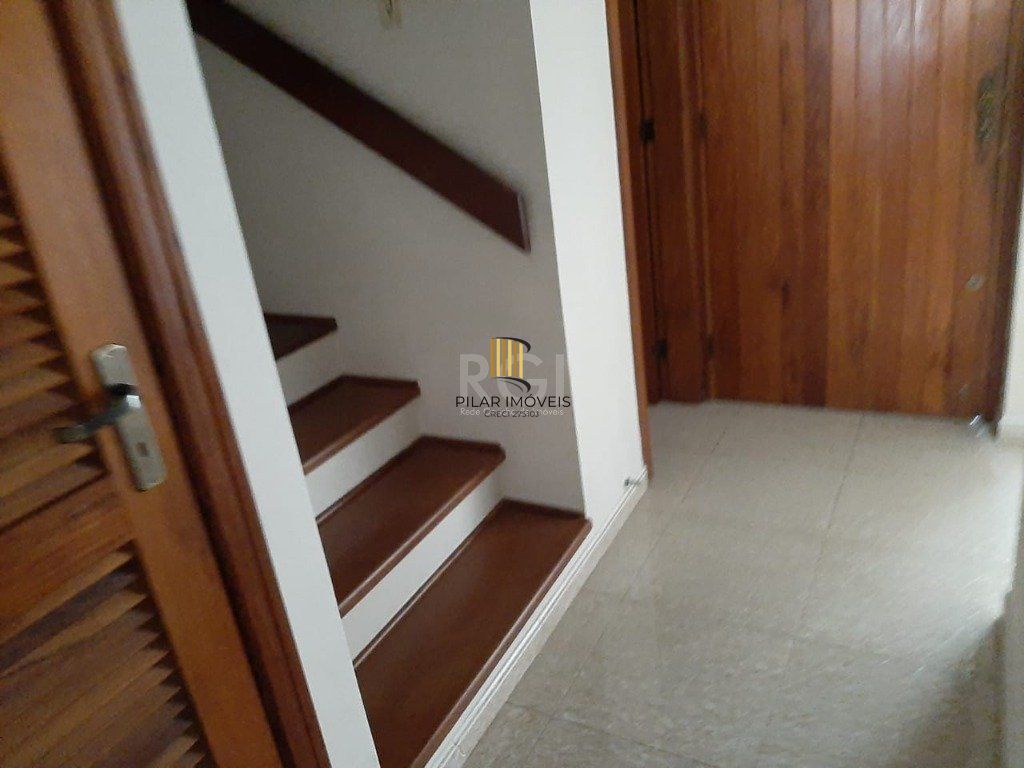 Casa Condominio para Venda - 129.58m², 3 dormitórios, sendo 1 suites, 4 vagas - Cavalhada