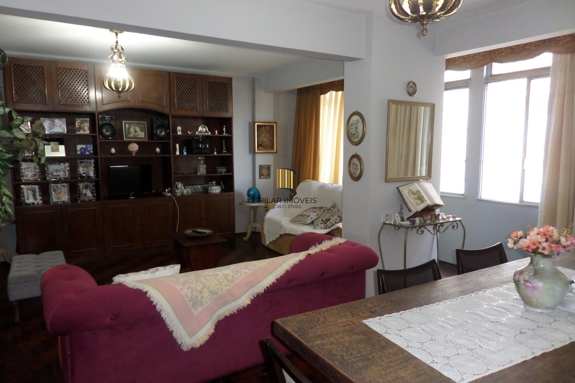 Apartamento no bairro Indepndência com 94m² de 2 dormitórios