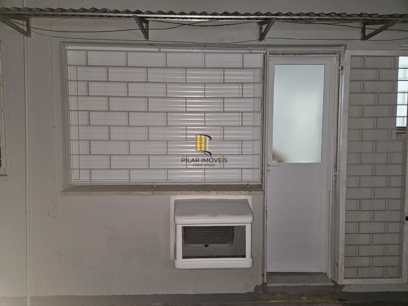 Apartamento JK, no bairro Sarandi, em Porto Alegre/RS