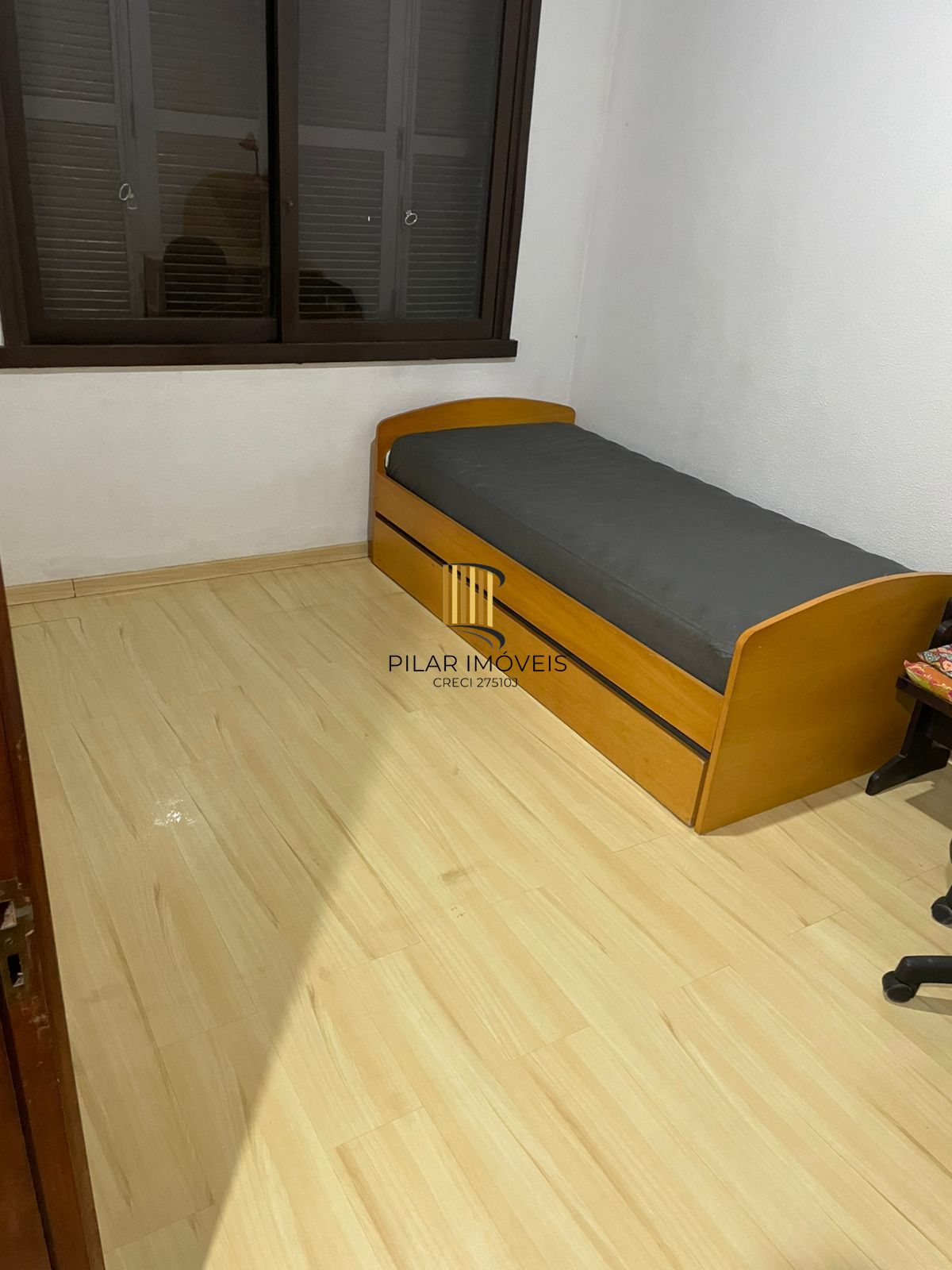 Casa em Condomínio no Jardim Ypu de 2 dormitórios e vaga DESOCUPADA