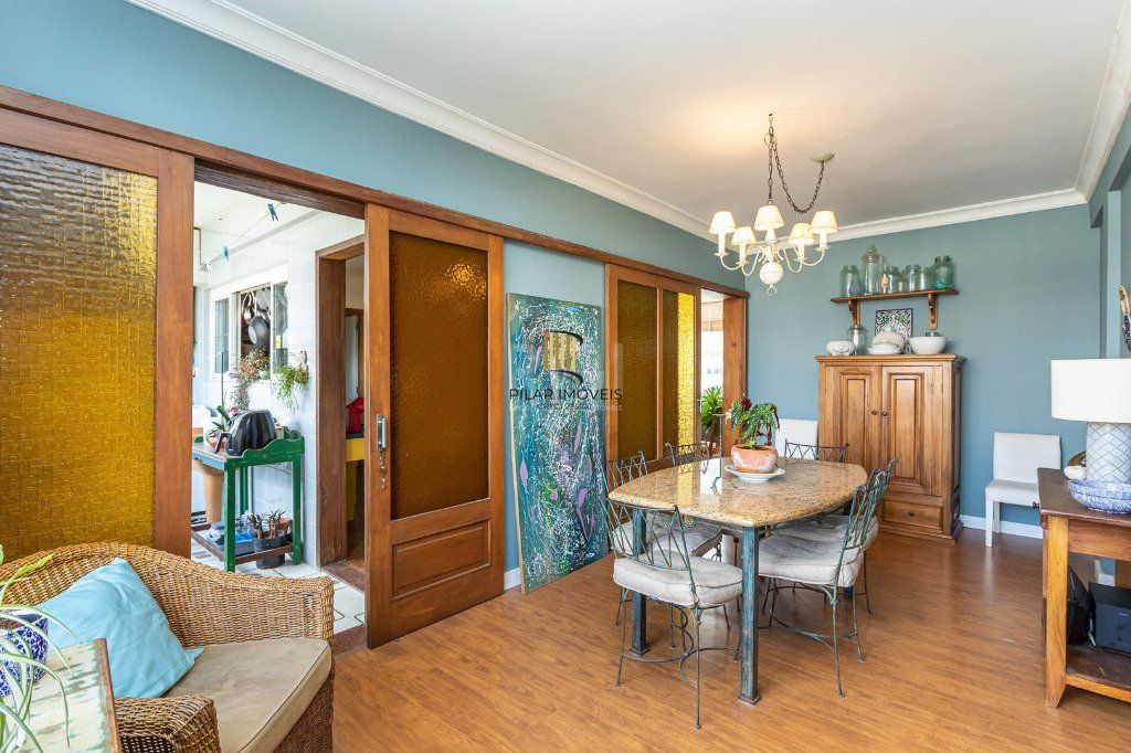 Apartamento no Rio Branco de 4 dormitórios e vaga