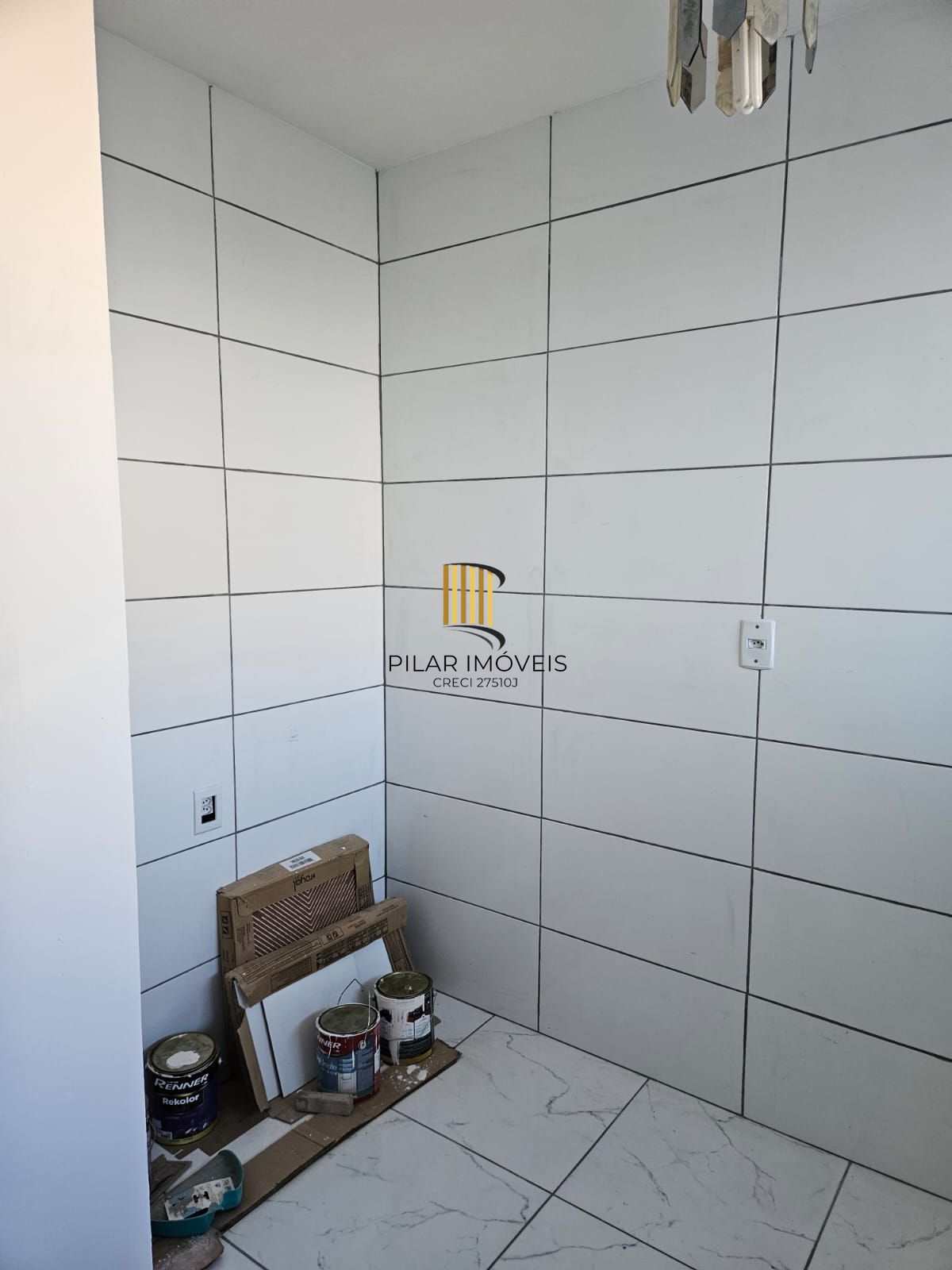 Apartamento JK, no bairro Sarandi, em Porto Alegre/RS