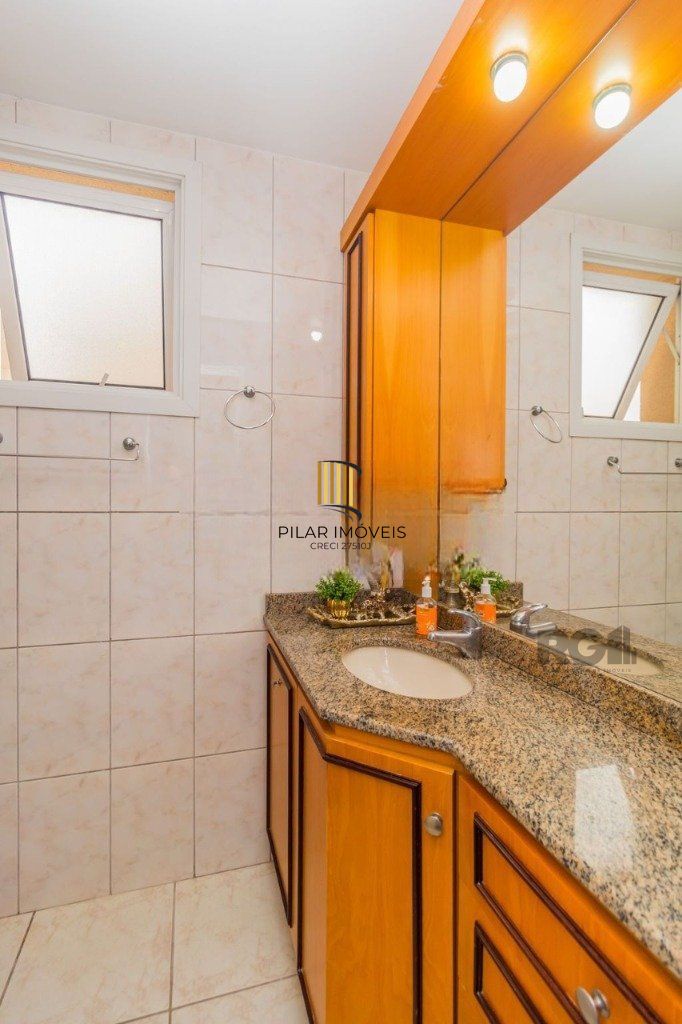 Apartamento 3 dormitórios no bairro Chácara das Pedras