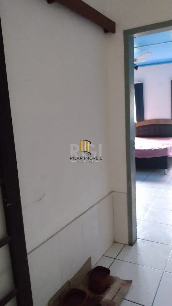 Casa para Venda - 90m², 3 dormitórios, sendo 1 suites, 1 vaga - Passo das Pedras