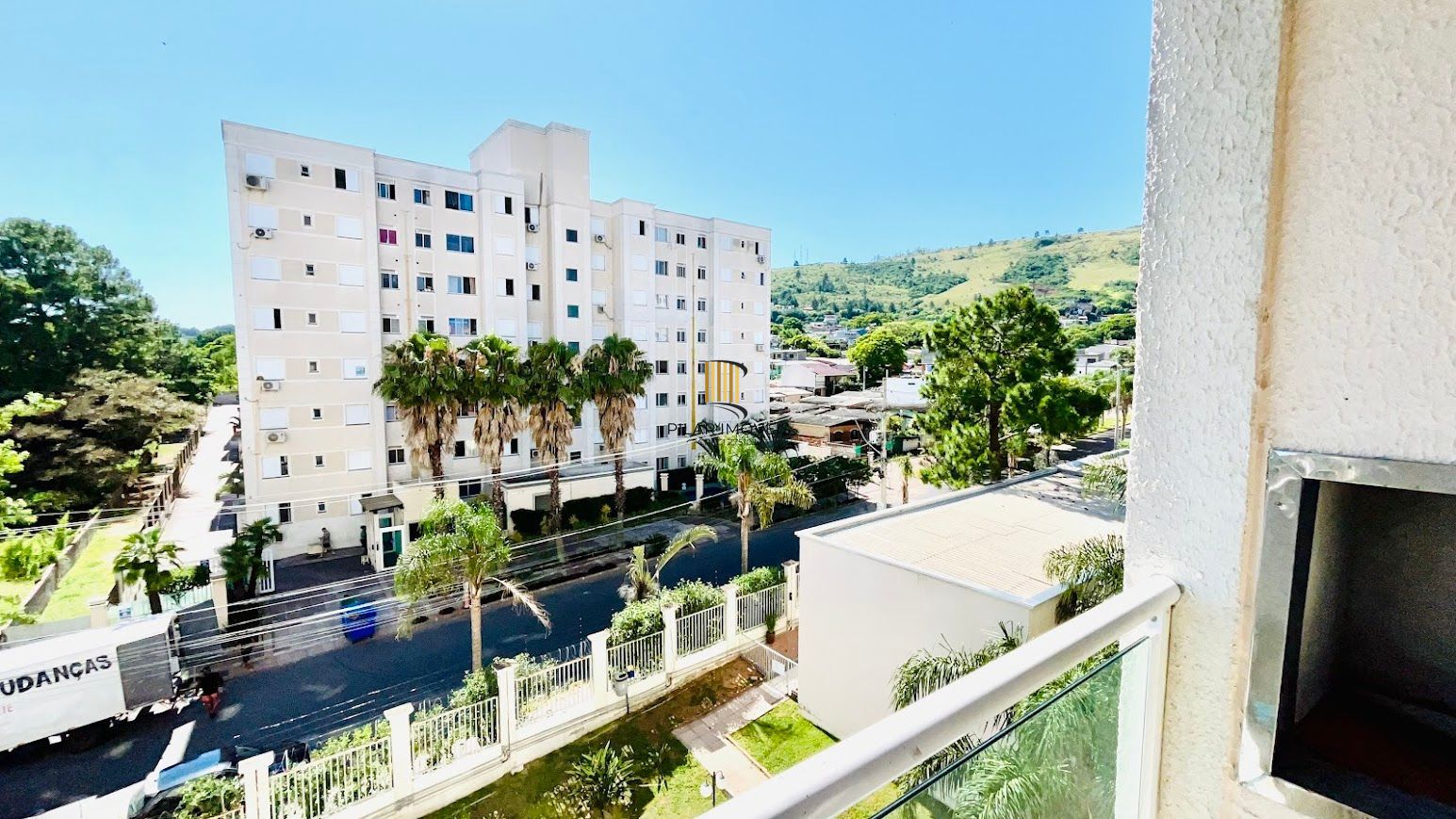 Apartamento no Porto Cruzeiro de 2 dormitórios vaga e infra DESOCUPADO