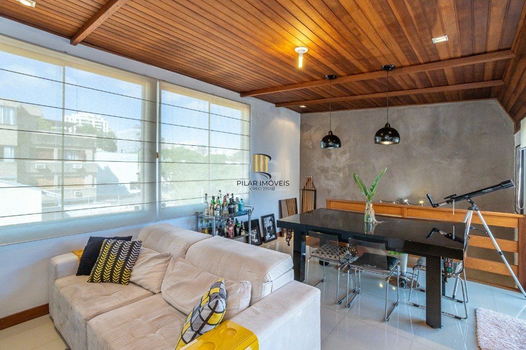 Cobertura de 2 dormitórios 1 vaga e terraço - Auxiliadora