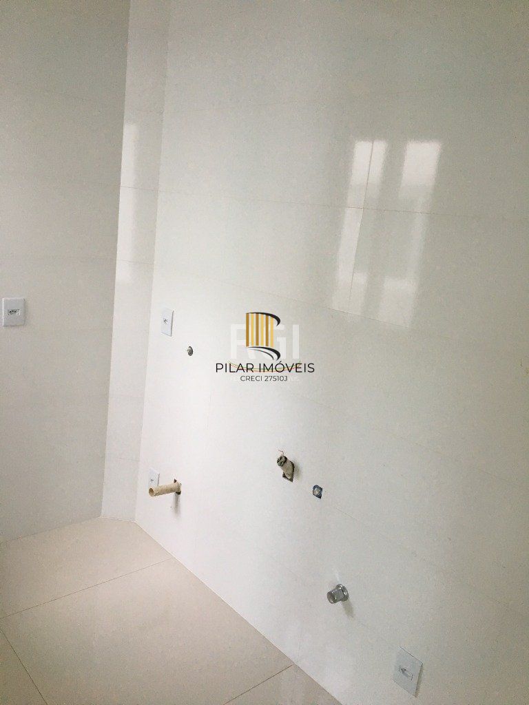 Apartamento para Venda - 168.01m², 4 dormitórios, sendo 3 suites, 2 vagas - Centro