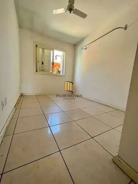 Casa 3 dormitórios no bairro Jardim Algarve