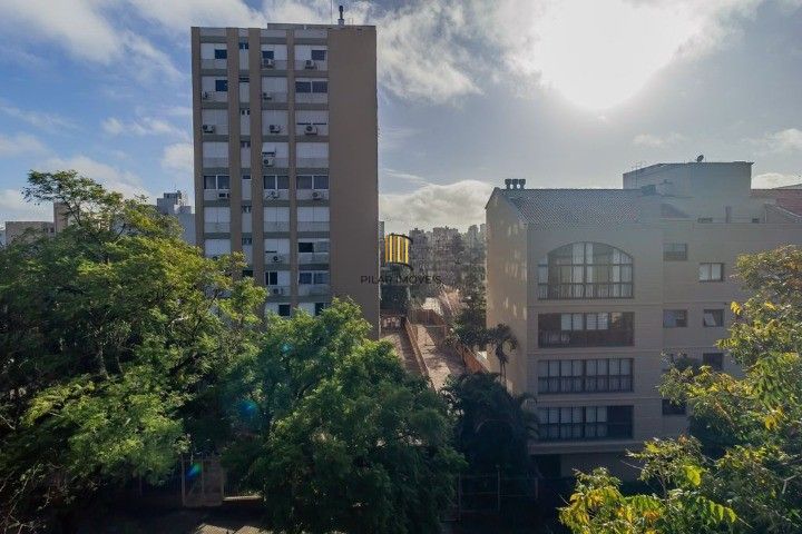 Cobertura 3 dormitórios no bairro Petrópolis
