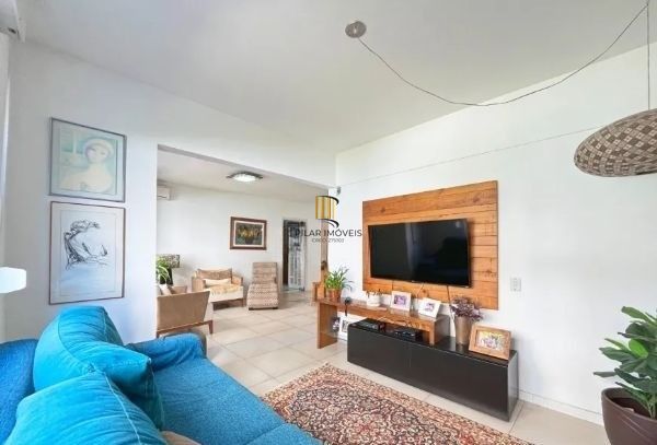 Apartamento no bairro Santa Tereza de 3 dormitórios e infra