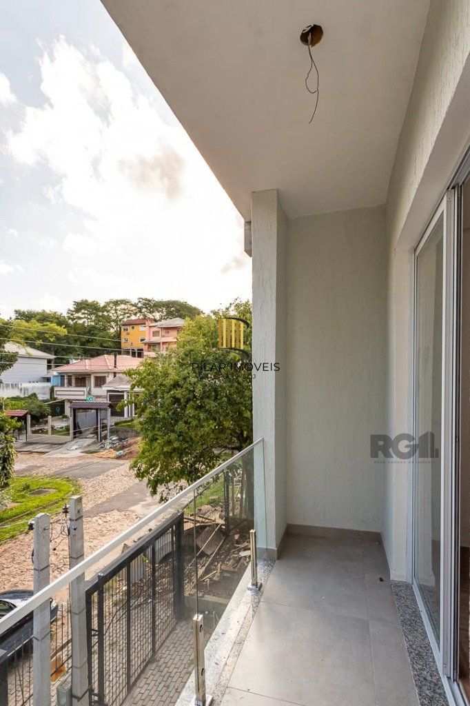 Casa Sobrado NOVO de 3 dormitórios 2 vagas