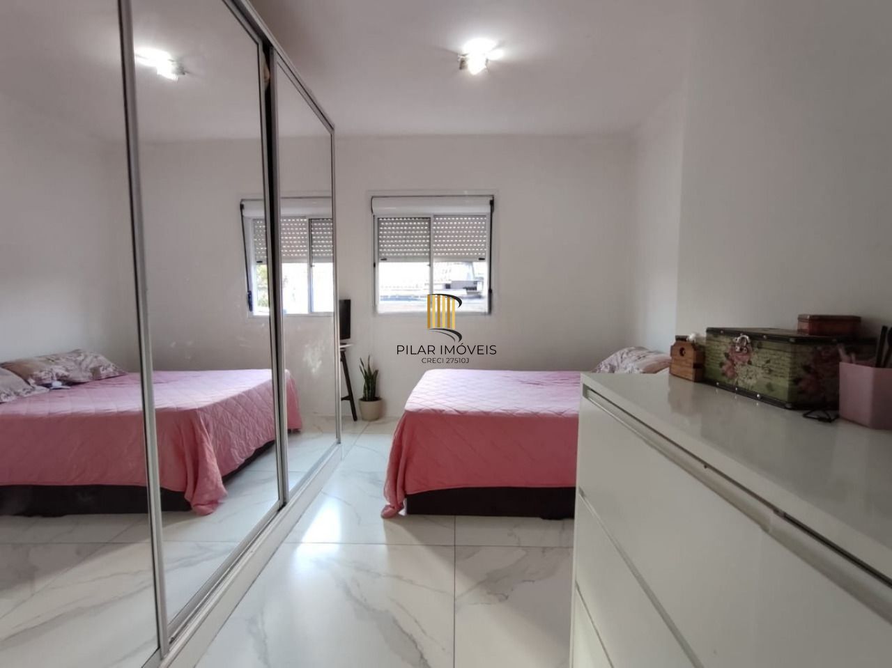 Casa de Condomínio 3 dormitórios no bairro Terra Nova