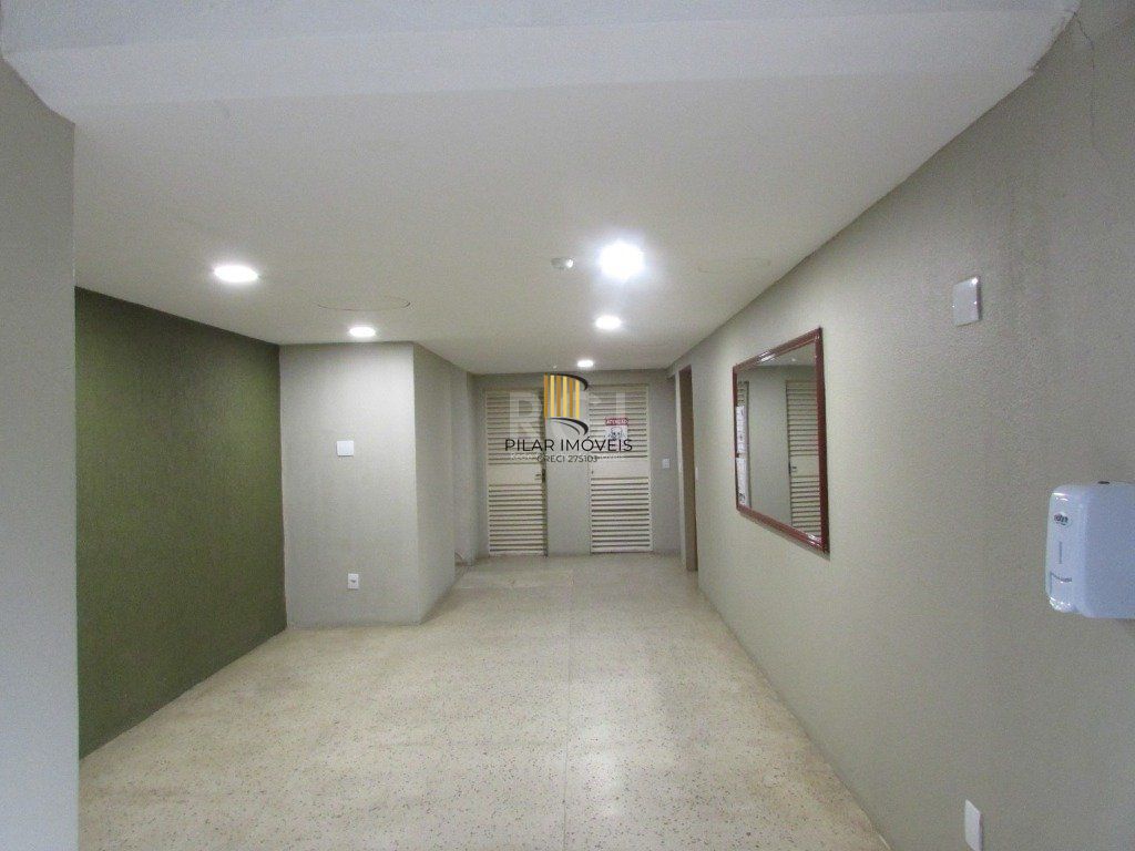 Apartamento para Venda - 47.6m², 1 dormitório, 1 vaga - Tristeza