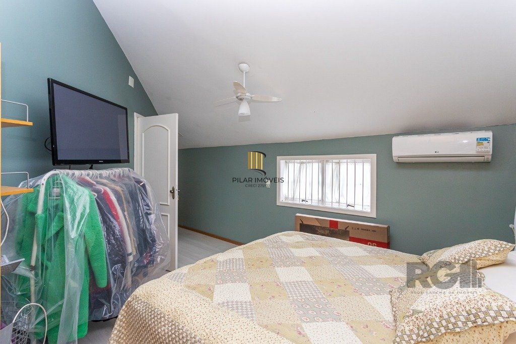 casa sobrado no Alto Petrópolis de 5 dormitórios e 3 vagas