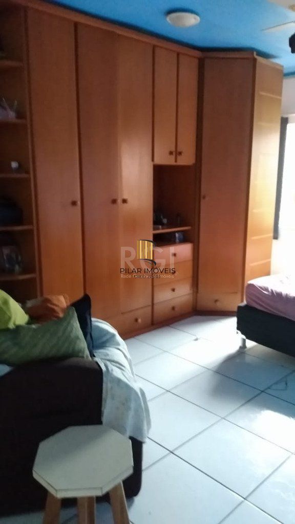 Casa para Venda - 90m², 3 dormitórios, sendo 1 suites, 1 vaga - Passo das Pedras