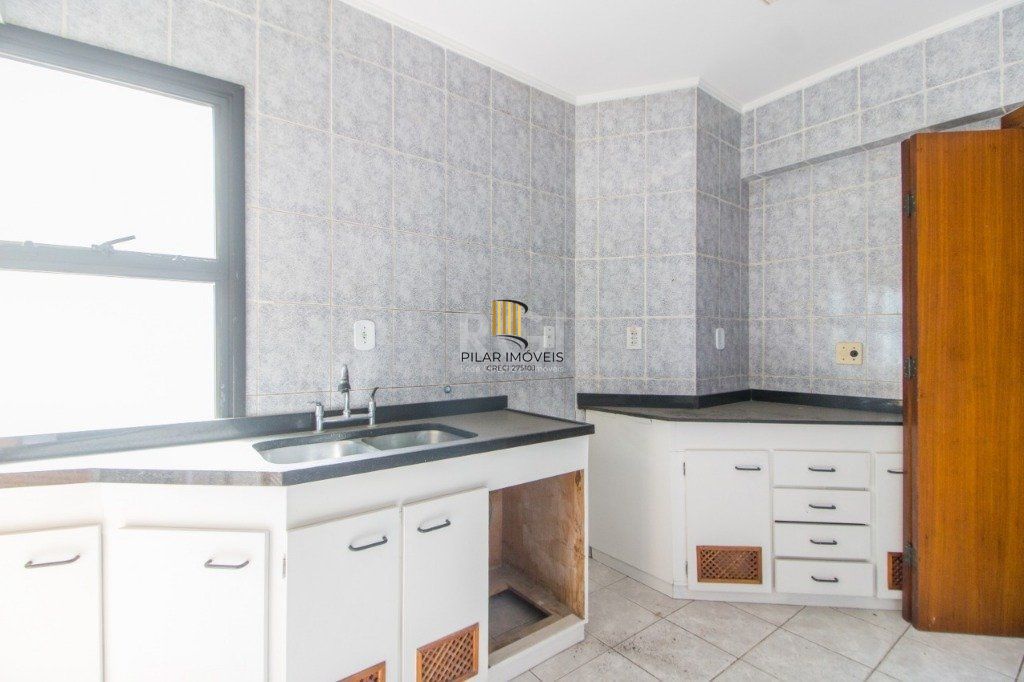 Cobertura para Venda - 142.15m², 3 dormitórios, 2 vagas - São João