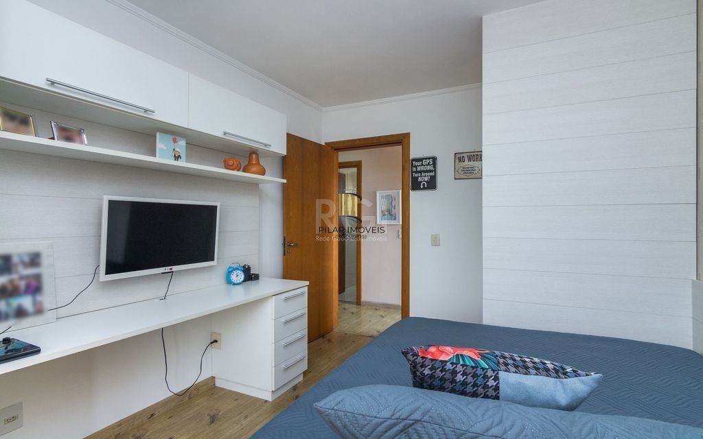 Casa Condominio de 3 dormitórios 3 vagas - Nonoai