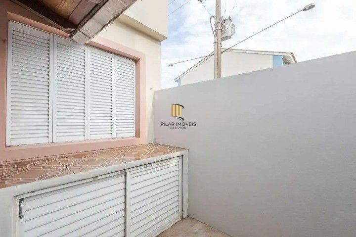 Casa Cond. JARDIM TULIPAS, 3 dormitórios, 2 banheiros, 1 vaga garagem.