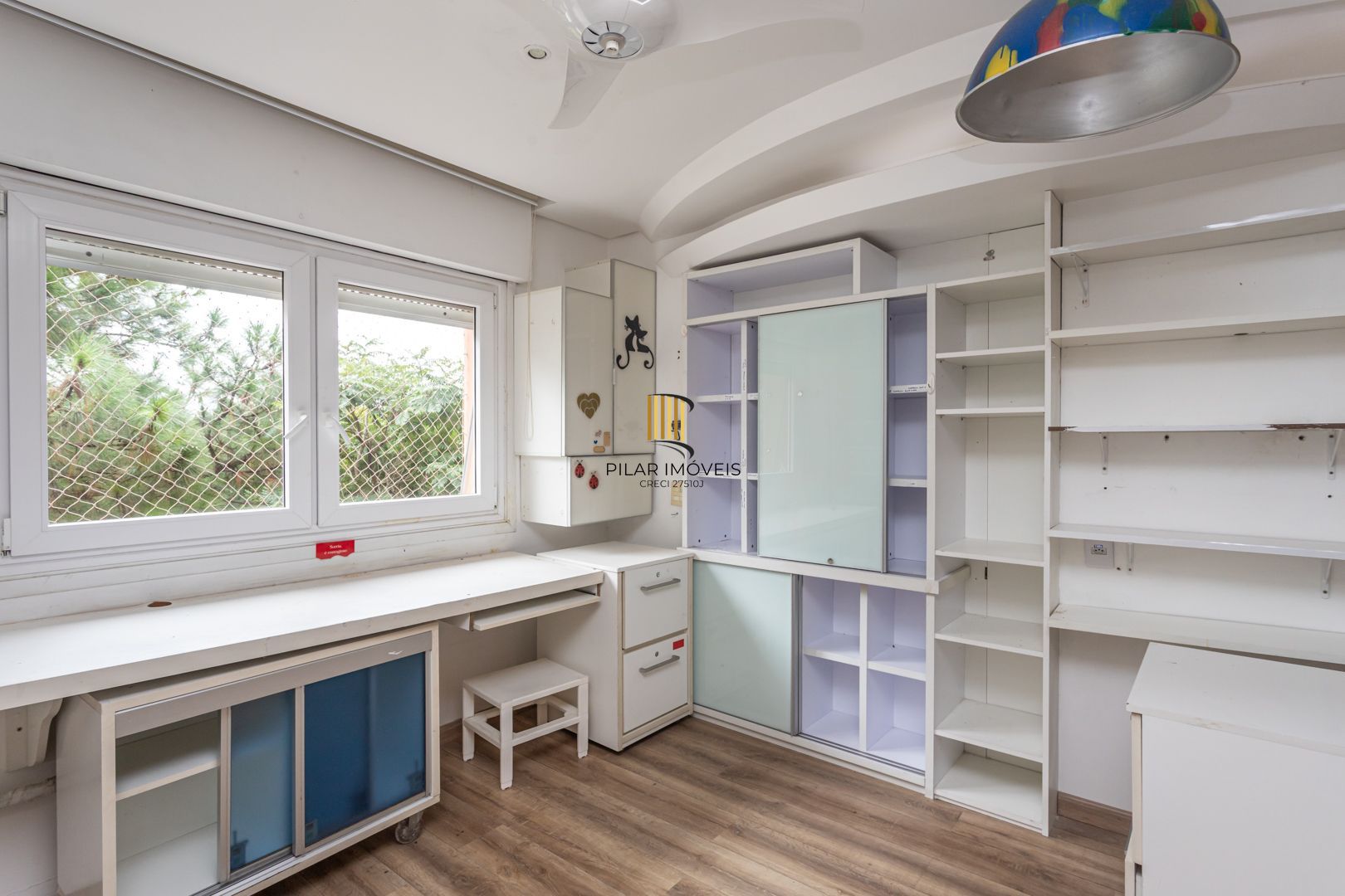 Apartamento de 2 dormitórios DESOCUPADO em frente do Iguatemi