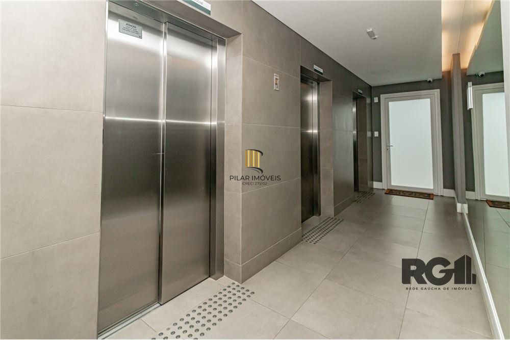 Apartamento no Jardim Lindóia de 2 dormitórios vaga e infra