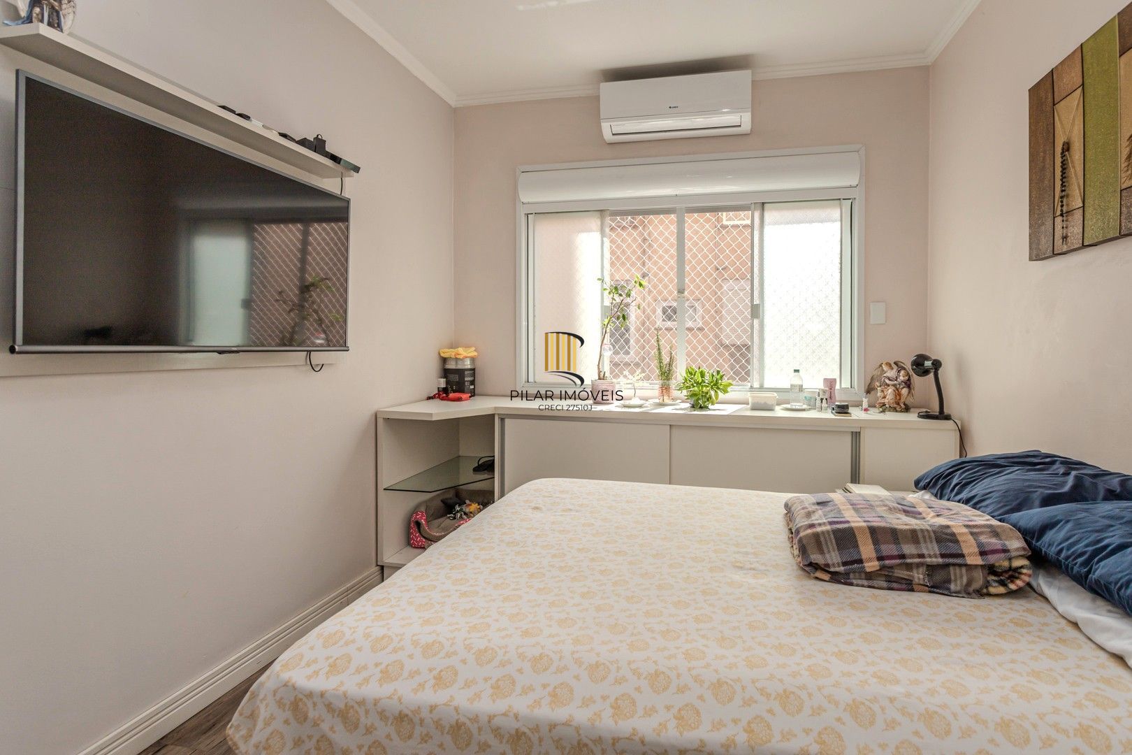 Apartamento no Centro de 2 dormitórios e vaga