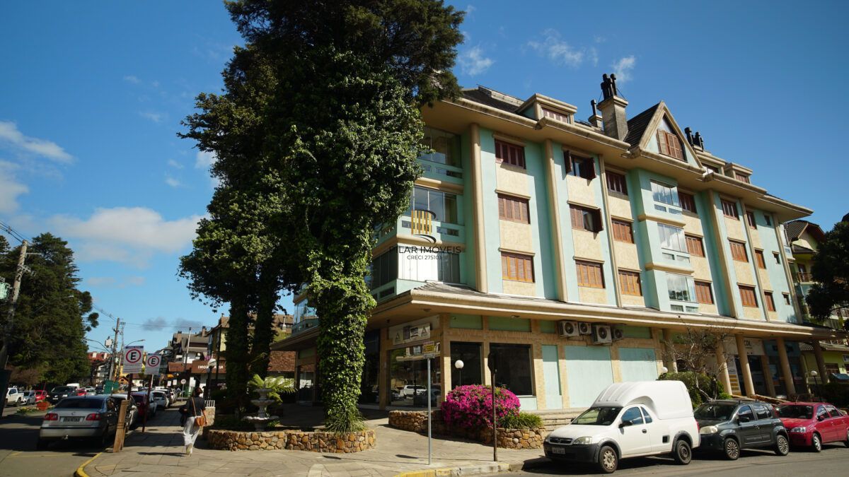 Apartamento no Centro de Gramado de 2 dormitórios e vaga