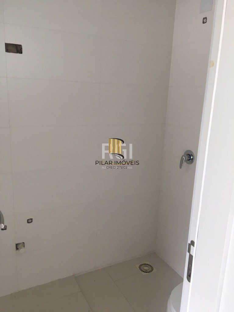Apartamento para Venda - 123.48m², 3 dormitórios, sendo 2 suites, 2 vagas - Centro