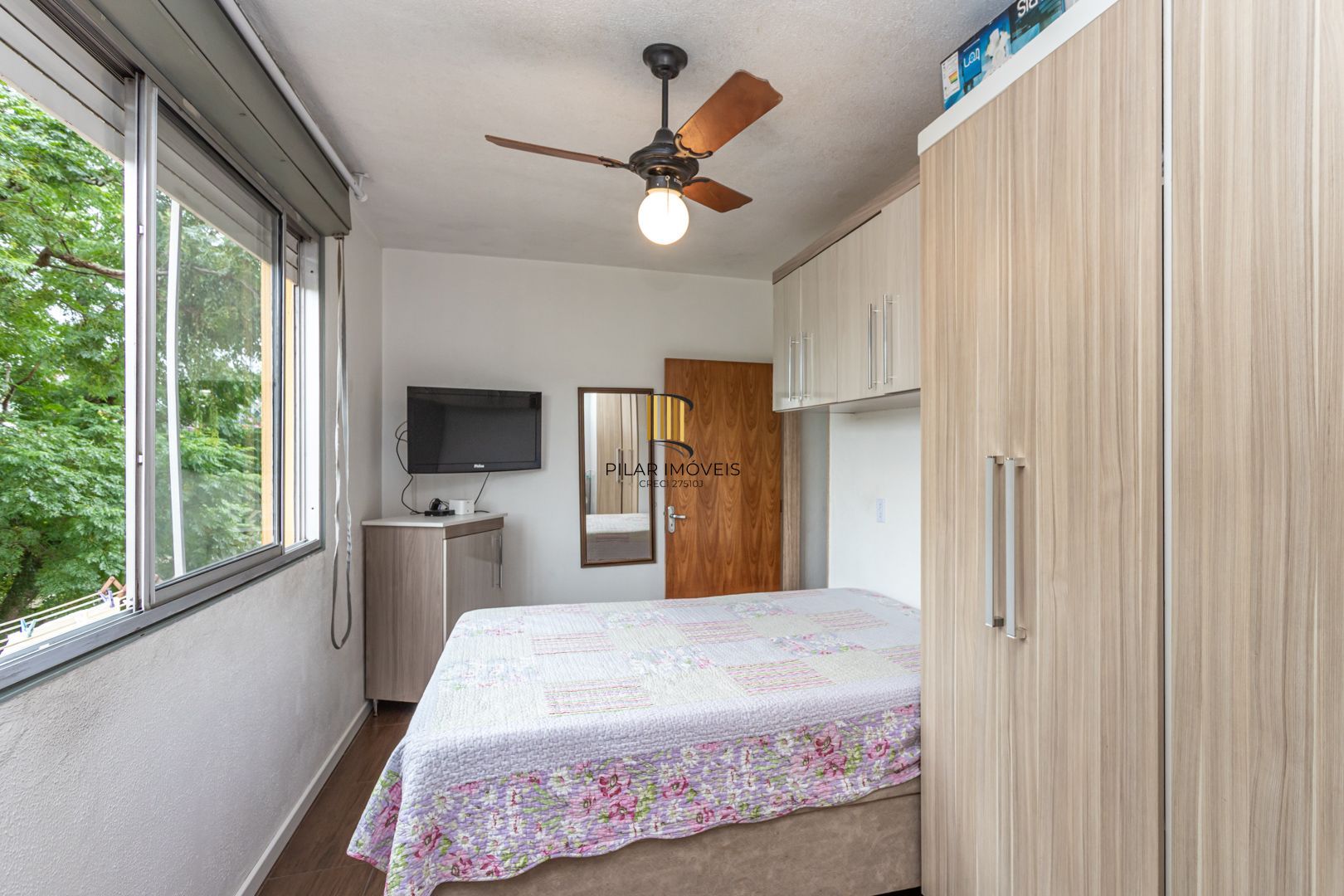 Apartamento 2 dormitórios no bairro Jardim Sabará