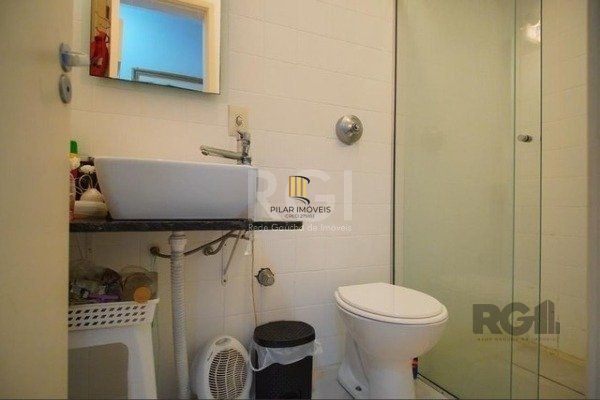 Apartamento de 2 dormitórios e vaga no Jardim do Salso