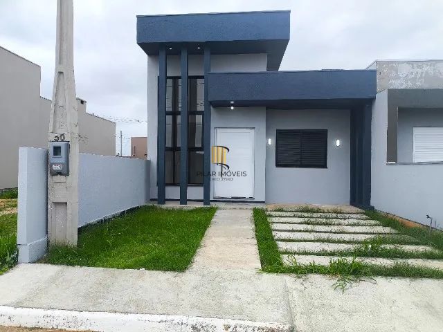 Casa 3 dormitórios no bairro Parque dos Anjos