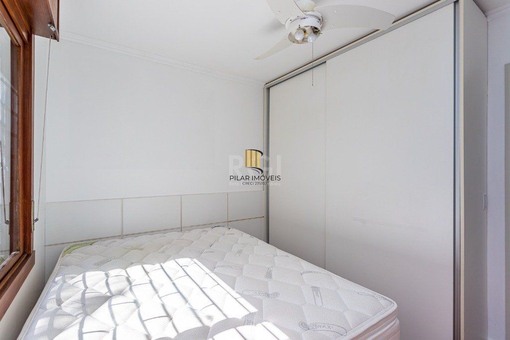 Apartamento no bairro Mont Serrat de 3 dormitórios e vaga Desocupado