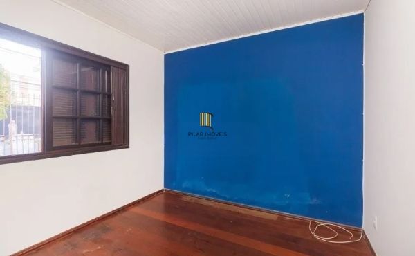 Casa no bairro Jardim Botânico de 4 dormitórios e 3 vagas