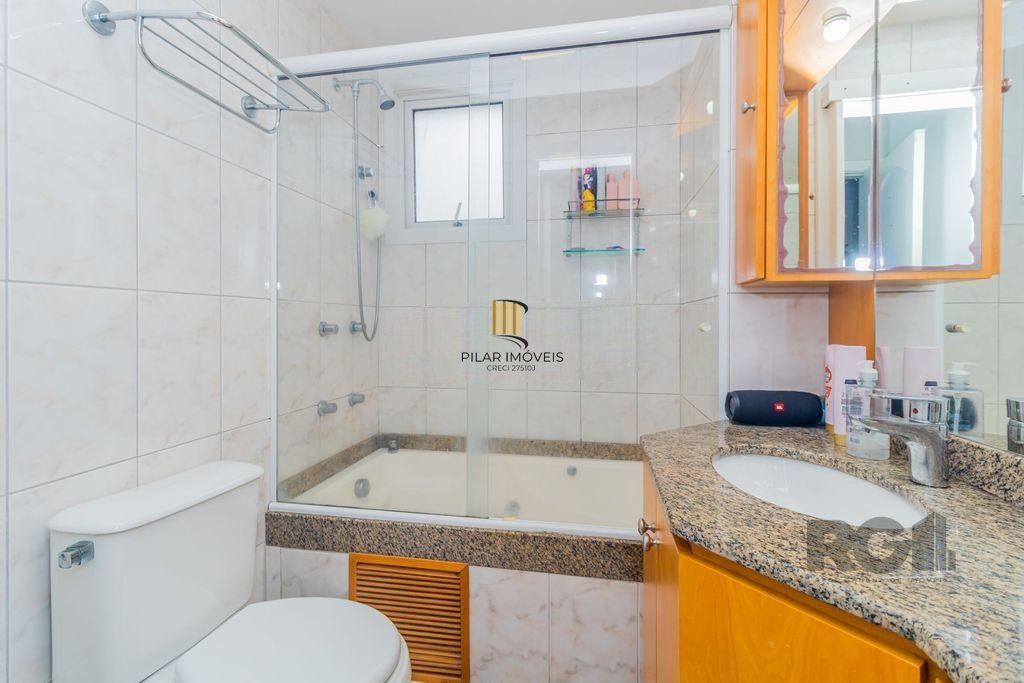 Apartamento 3 dormitórios no bairro Chácara das Pedras