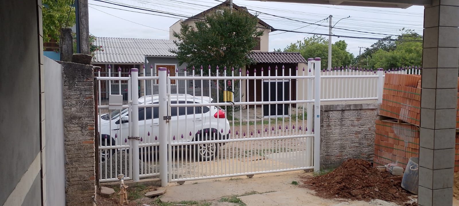 Casa em Canoas - Mato Grande de 3 dormitórios e 2 vagas