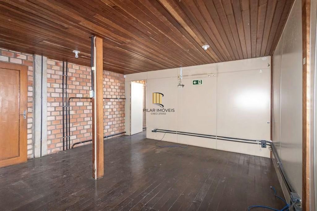 Galpão 2 dormitórios no bairro Navegantes